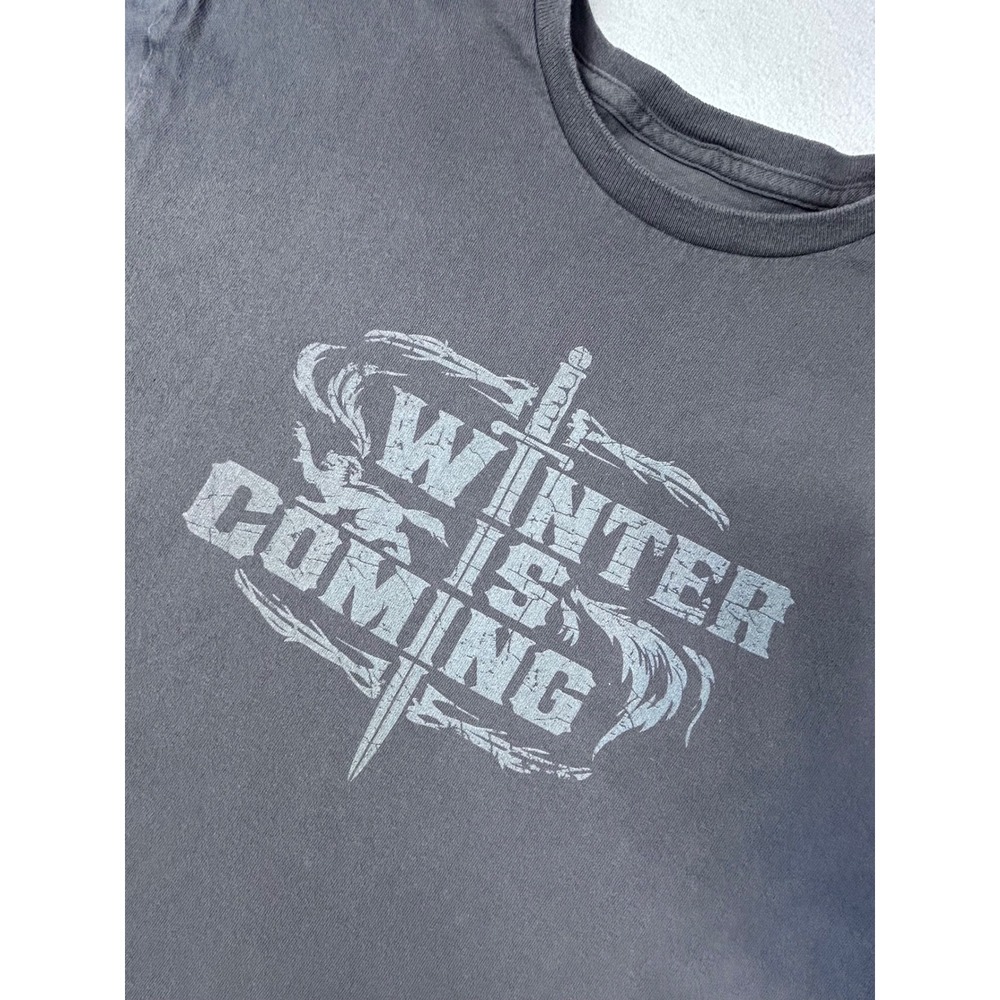Game of Thrones/House of Stark "Winter Is Coming"Graphic Gray T-Shirt Mens Large